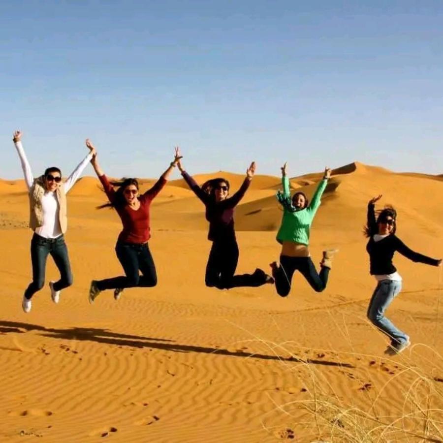 Desert Lover'S Luxury Camp Merzouga Buitenkant foto